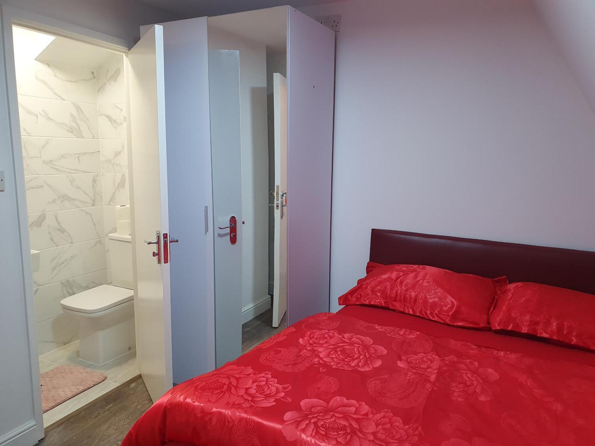 Amh Hotel - Greenford Station Northolt  المظهر الخارجي الصورة